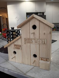 Harris Tweeter Bird Barn