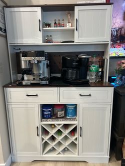 Coffee/ wine Bar (2months old)
