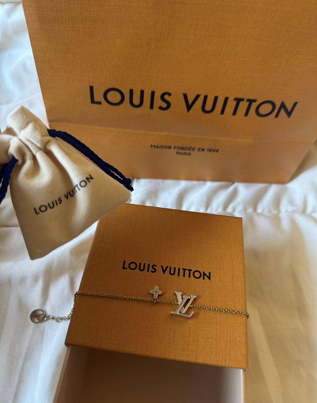 Louis Vuitton Braclet