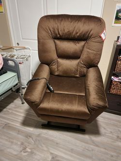 Mocha Brown Standing recliner Suede Sit To lift