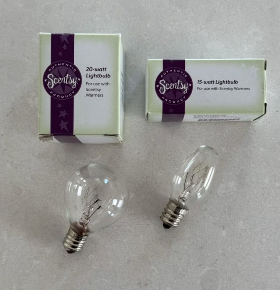 Authentic Scentsy Brand 20-watt & 15-watt Lightbulb Light Bulb Warmers, NIB