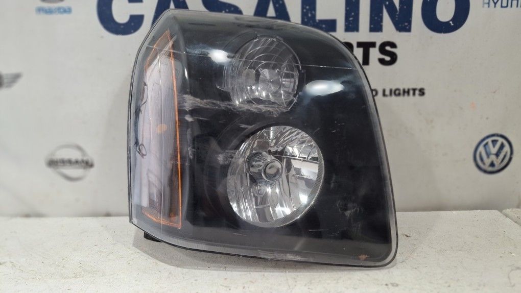 2007-2014 GMC YUKON HALOGEN HEADLIGHT RIGHT PASSENGER SIDE AFTER MARKET