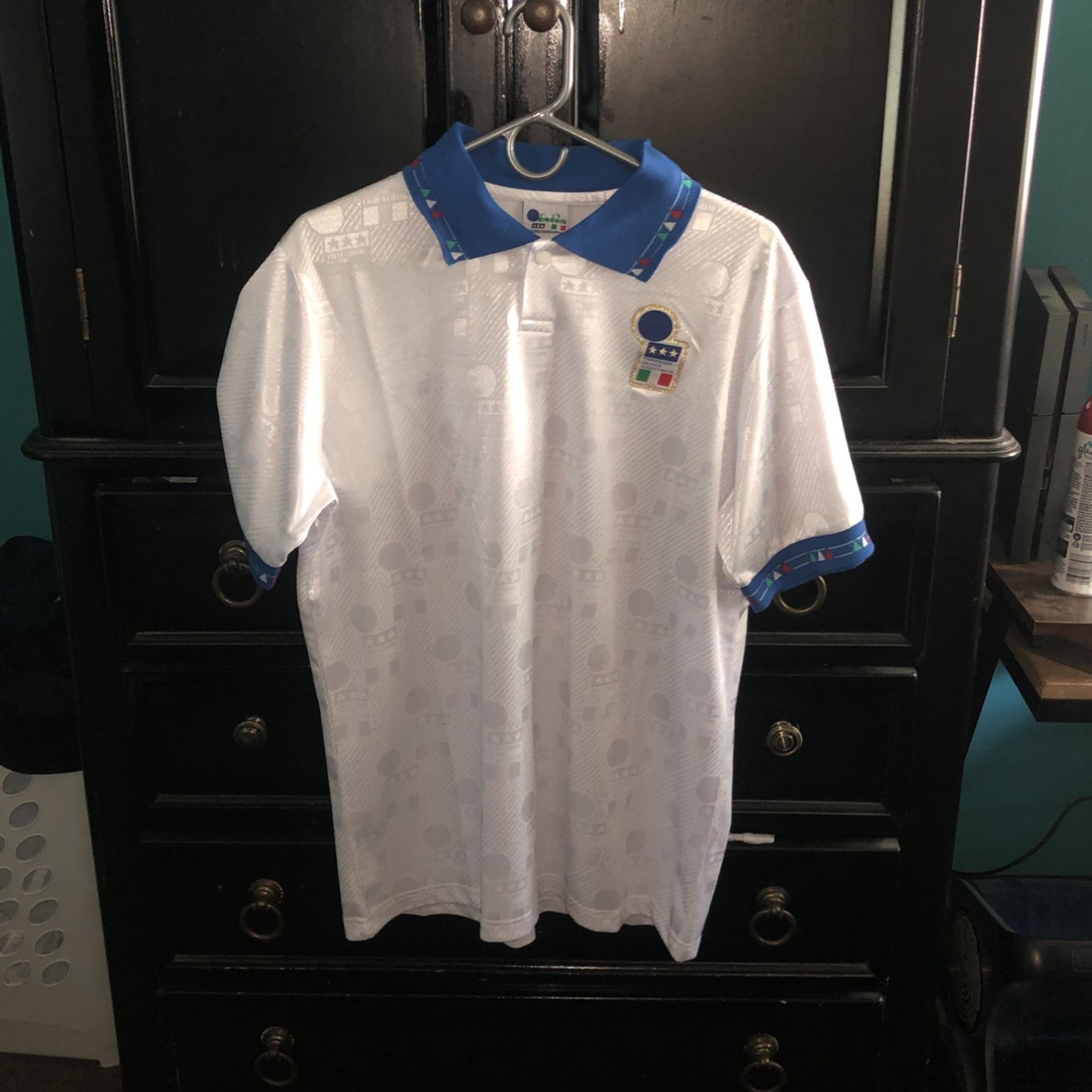 1994 italy away jersey
