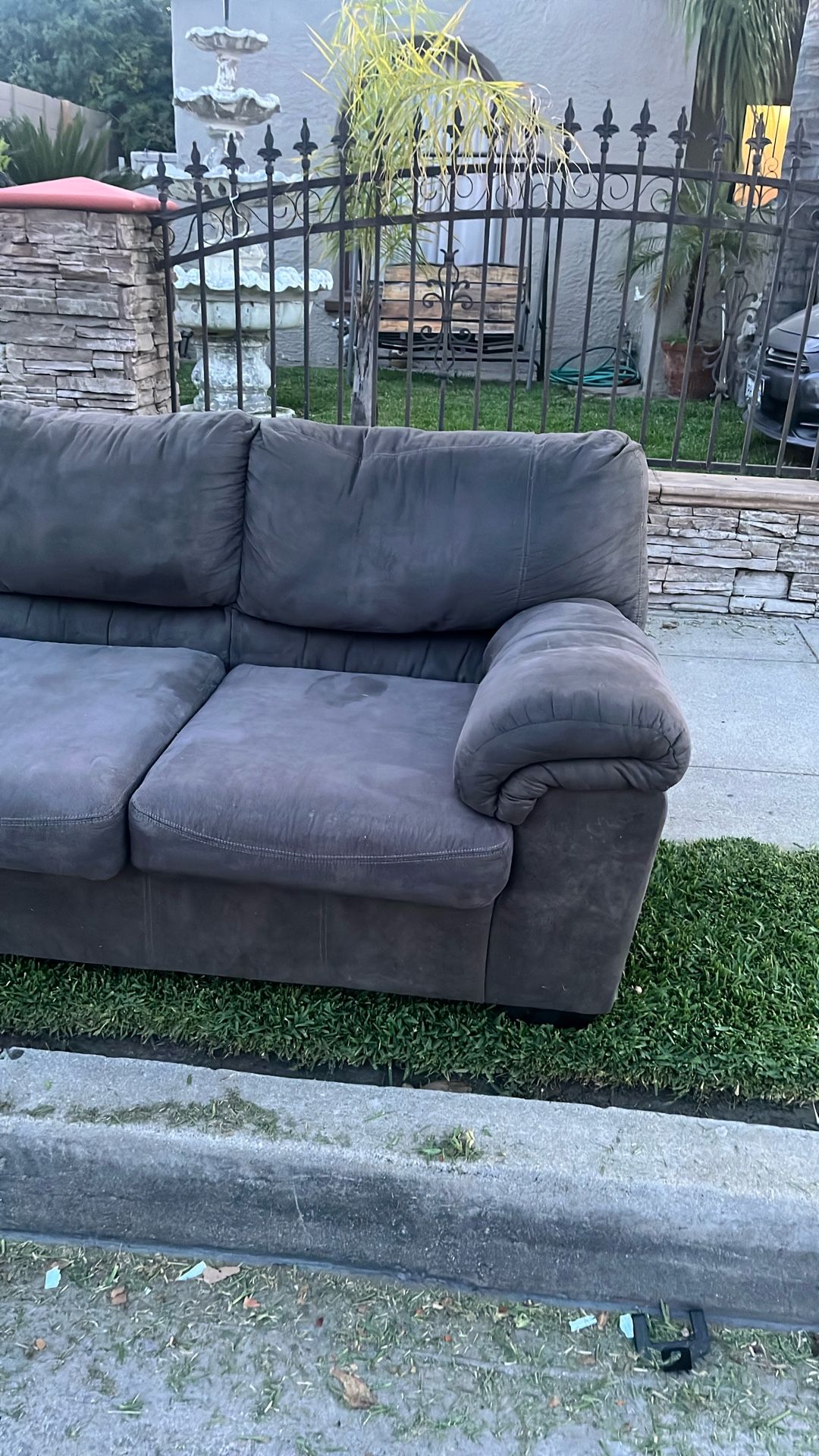 Free Couch