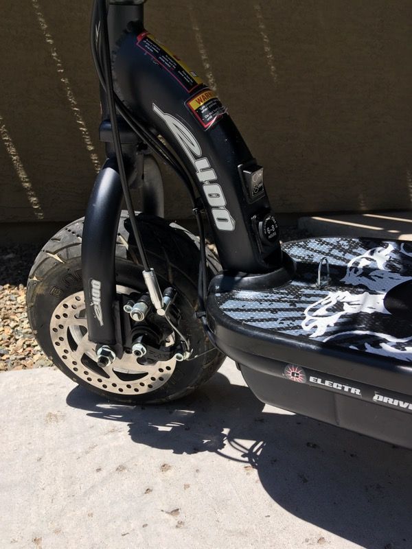 eZip 400 Electric Scooter