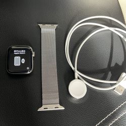 Apple Watch Series 6 GPS + Cellular Stainless Steel with Milanese Loop