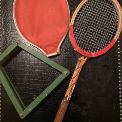 Vintage Very Old Tennis Rackets 