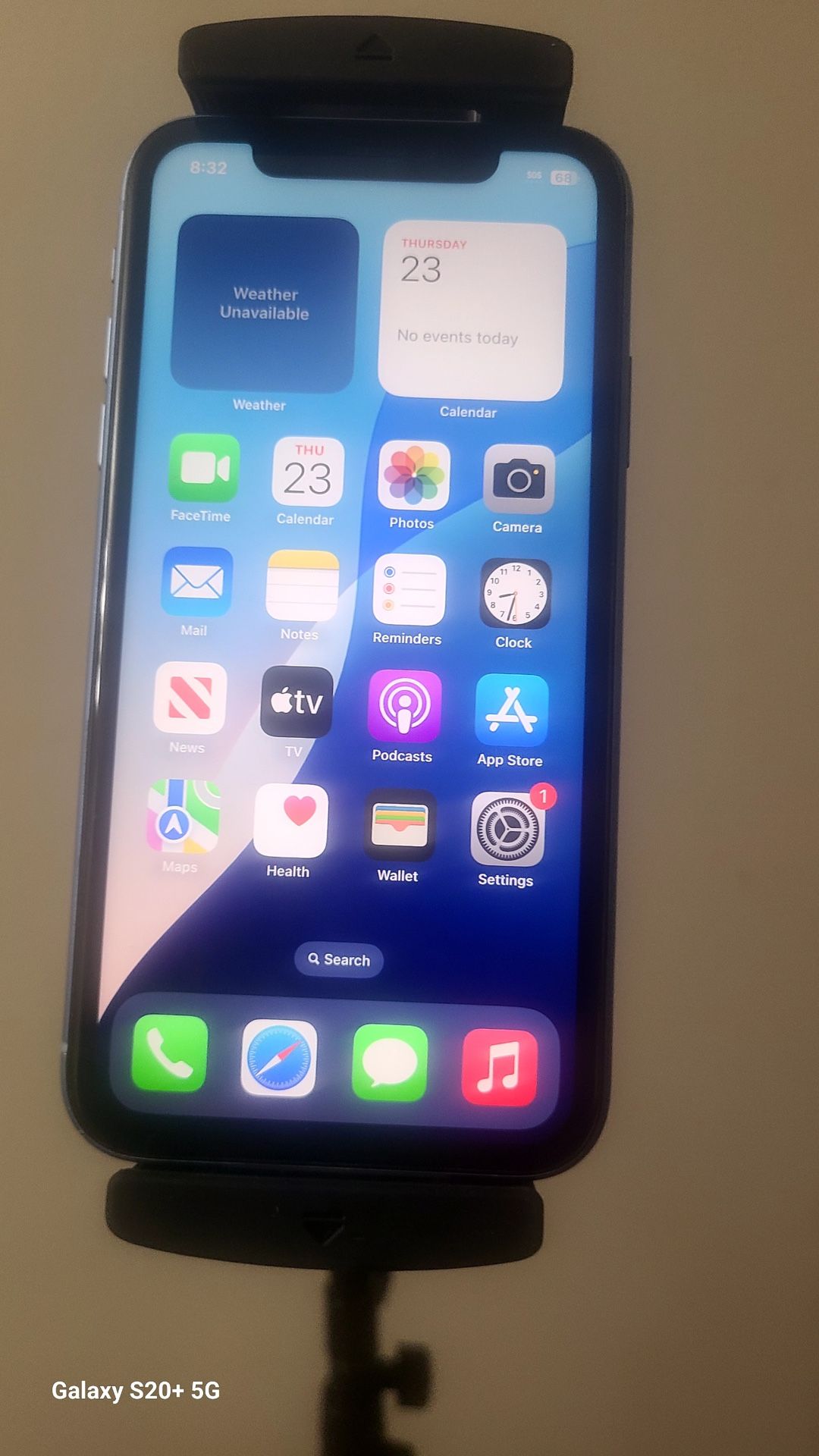 IPhone XR Unlocked. No Face ID