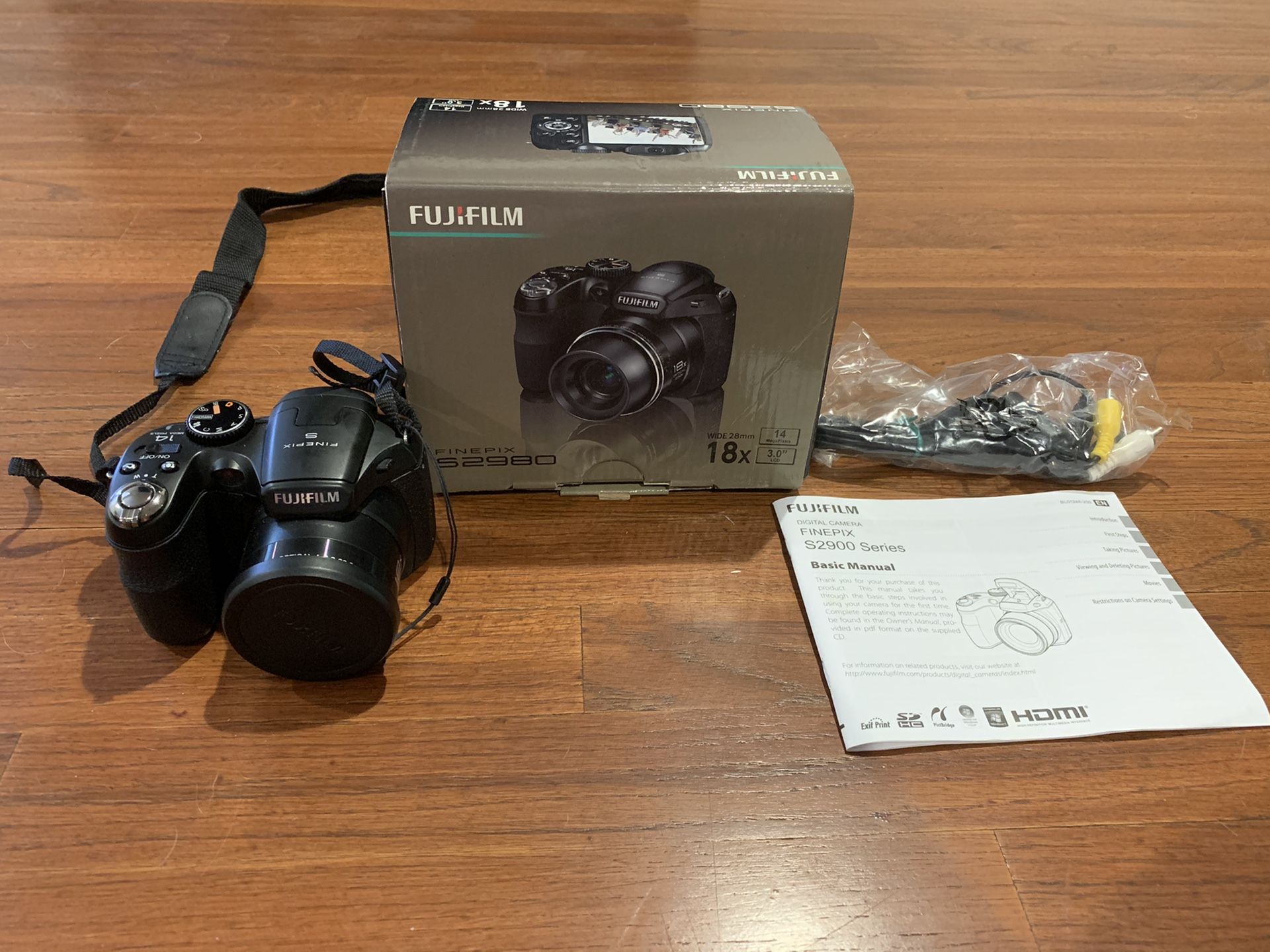 FujiFilm FinePix S2980 Camera Black