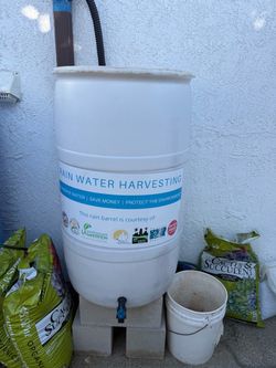 Rain barrel