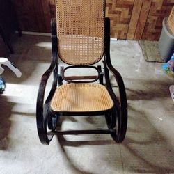 Rocking Chair 