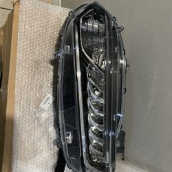 2018-2022 Honda Accord Left Headlight 
