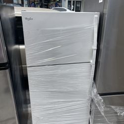Top Freezer Refrigerator 