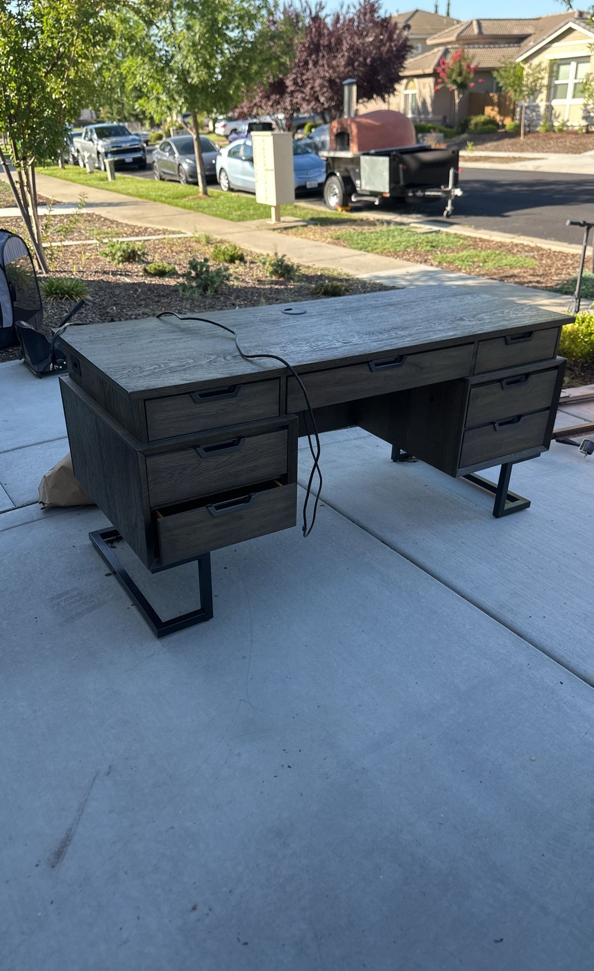 Desk- Yard Sale Today