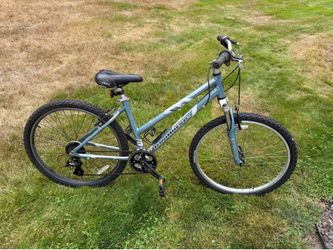 Iron Horse Maverick 1.2 Mountain Bike - 17" Medium Frame