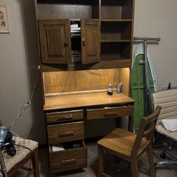 NEW LOW PRICE!  Lighted Computer desk and Youth size chair
