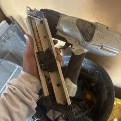 Metabo HPT (formerly Hitachi) NR65AK2 Strap-Tite strip nailer. 