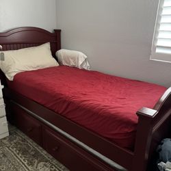 Twin trundle bed