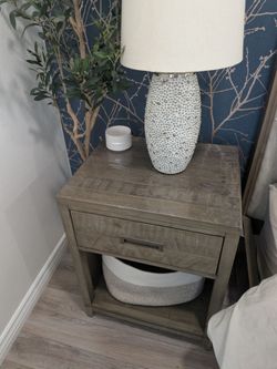 2 nightstands grey modern