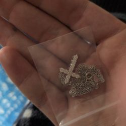Diamond Cross Necklace 