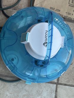 Pool vacuum