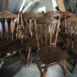 6 Wooden Chairs