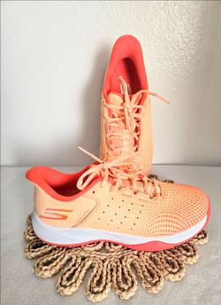 7.5 Skechers Women's Running Sneakers