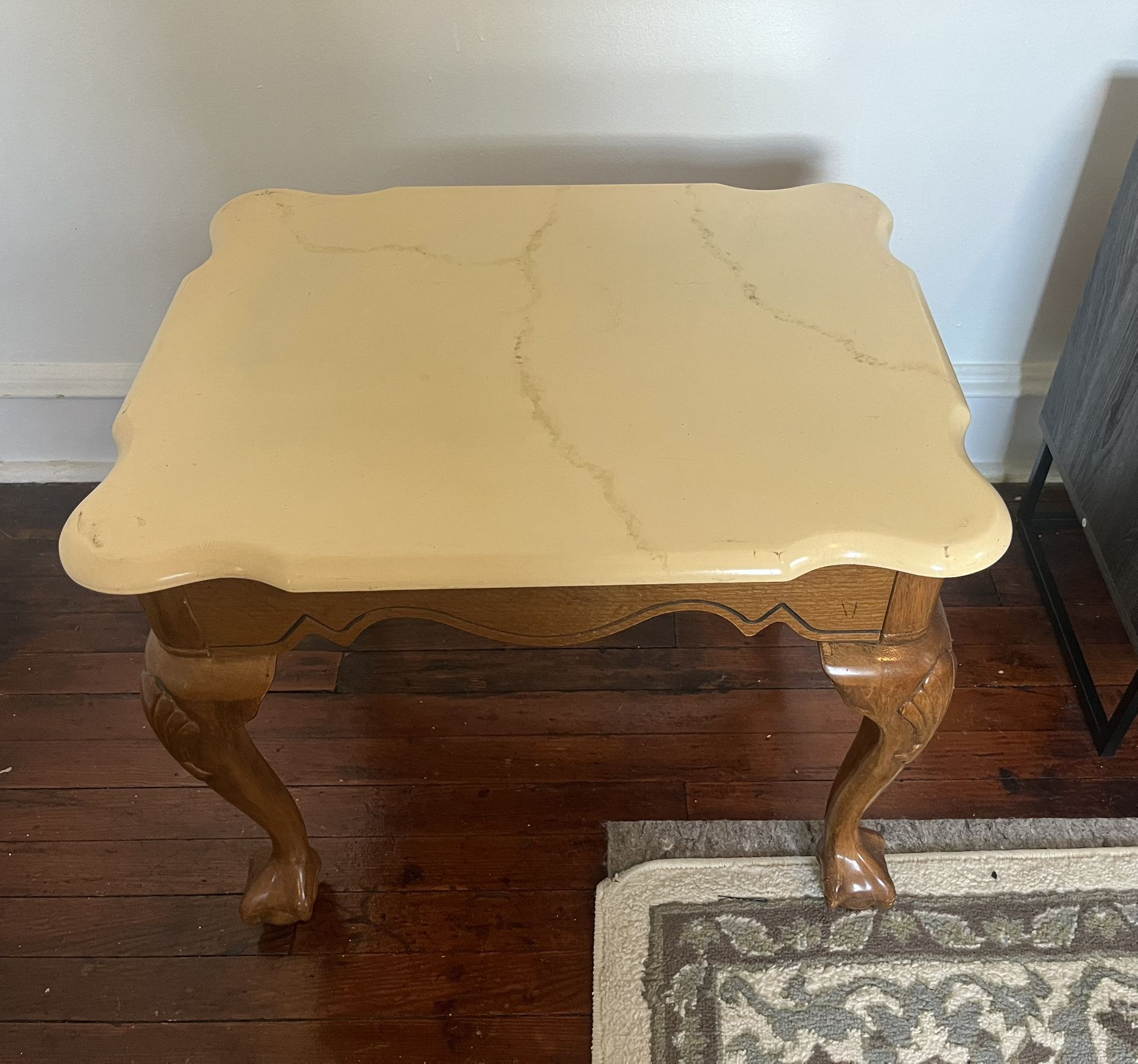 Solid Wood End Short Table
