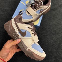 Nike Zoom Field Jaxx Travis Scott Leche Blue Size 12
