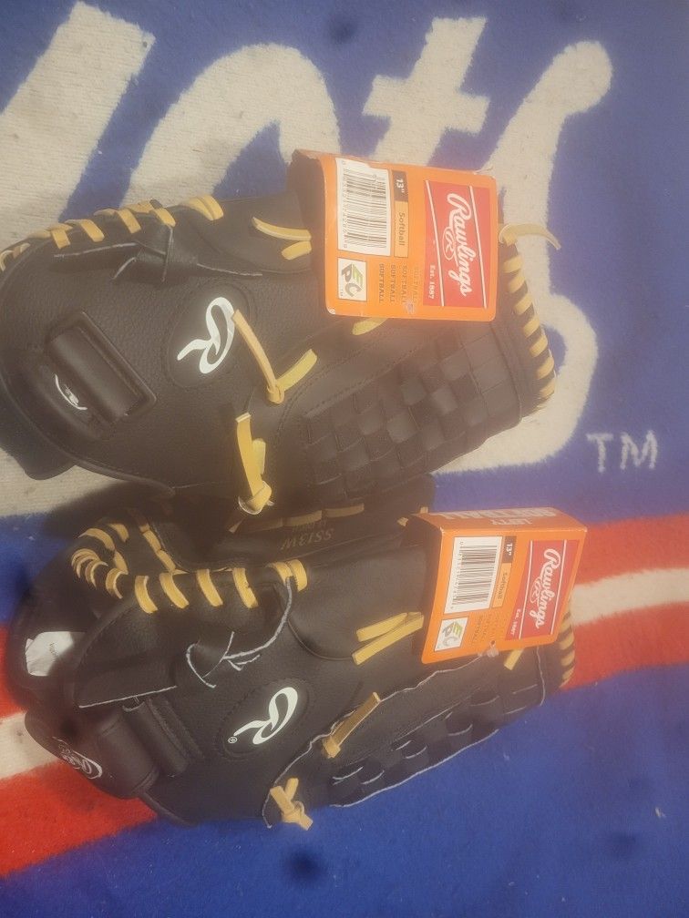 Rawlings Left Handed Softball Glove 13 Inch
