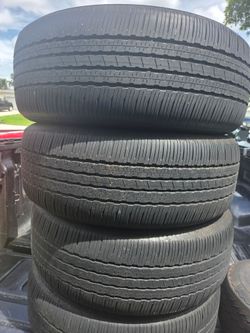 4 tires Good Condition #235/60/18