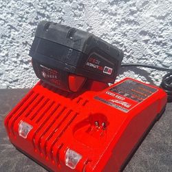 Battery Milwaukee 5ah And Charger 