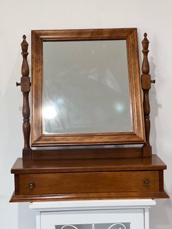 Vanity mirror with Drawer