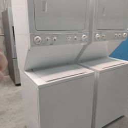 Combo De Lavadora Secadora Marca Kenmore 