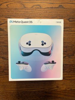 Meta Quest 3S 128GB VR Headset with Controllers