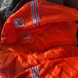 Vintage Denver Broncos NFL Jacket Size M