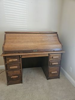 Roll top solid wooden desk