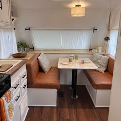 Fully Renovated 1996 21’ Jayco Eagle SL