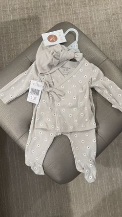 Brand New With Tags Zoe & Miles 3 Piece Playwear Set Of Wrap Over Shirt | Pants | Hat