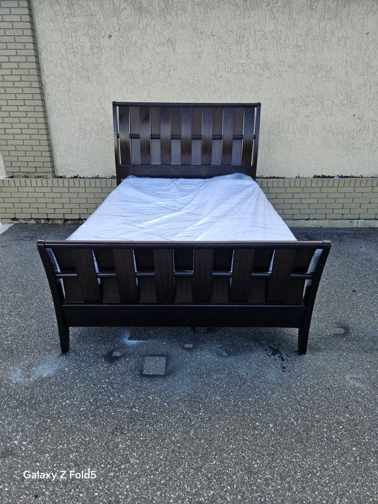 Brown Cherry Queen Size Sleigh Bed With Brand New Queen Size Plush Memory Foam Mattress And Box Spring In Plastic