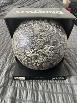 Kobe Bryant 24K 94 Series Silver Snake Basketball