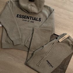 Essentials sets
