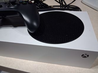 Xbox series S 500GB $200 now !