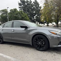 2018 Nissan Ultima Sr Midnight Sport