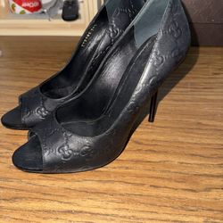 Gucci Black Heels Size 38 1/2