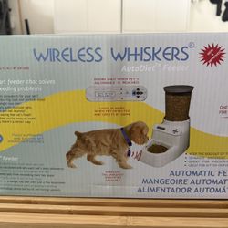 Wireless Whiskers AI Pet Feeder
