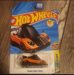 Hot Wheels Pagani Zonda Cinque Die-Cast Car