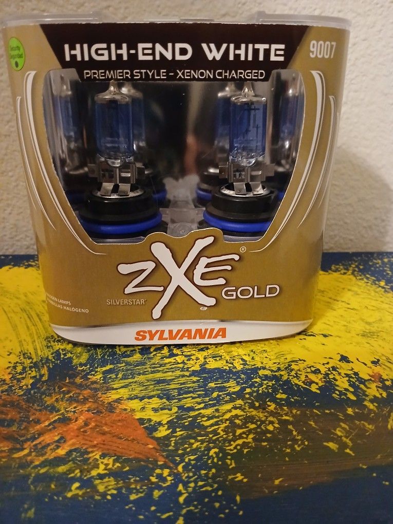Sylvania ZXE Gold Headlights