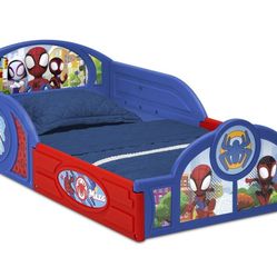 Spidey and His Amazing Friends Sleep & Play Toddler Bed with Built-In Guardrails