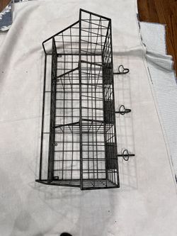 Heavy duty Wire Laundry/Bathroom Basket/shelf